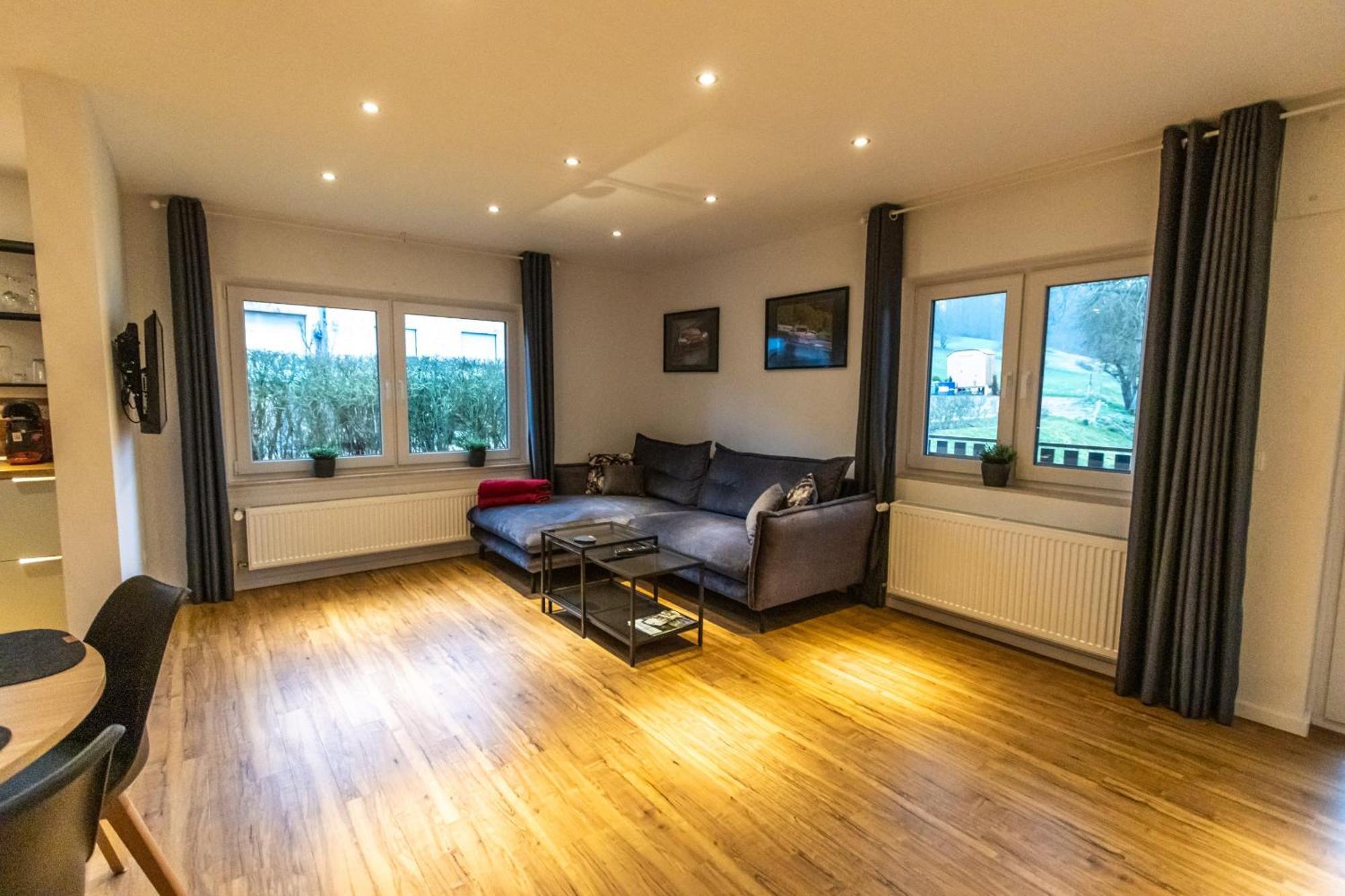 Suedschleife Appartements - Wlan - Direkt Am Ring Reimerath Extérieur photo