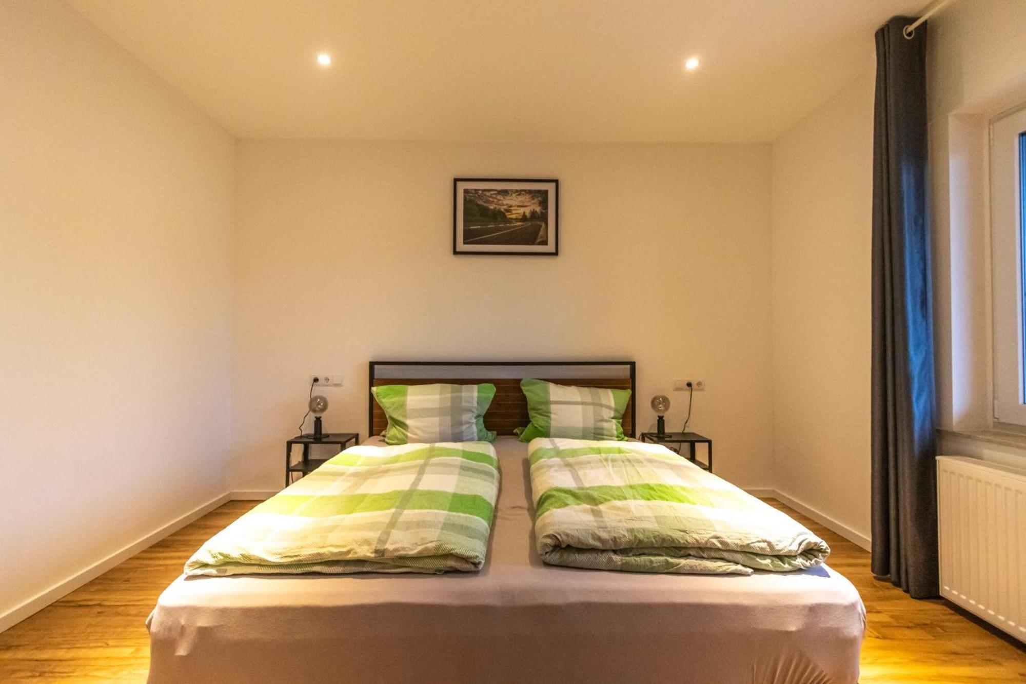 Suedschleife Appartements - Wlan - Direkt Am Ring Reimerath Extérieur photo